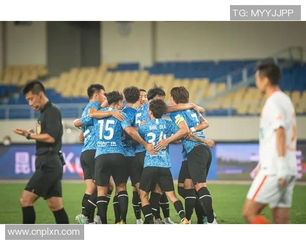 深圳足球队技术争议引发热议球迷与专家各抒己见探讨未来发展方向